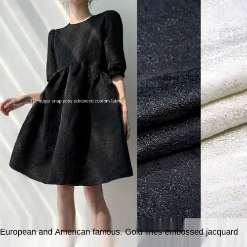 Big-name three-dimensional embossed gold yarn yarn-dyed jacquard fabric, sewing fabric factory shop is not out of stock