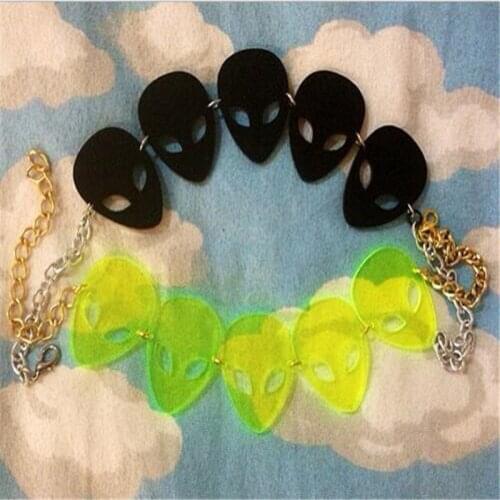 New Fashion Alien Short Necklace Clear Black Acrylic Necklace Night Club Punk Hyperbole Acrylic Pendant Neckalce for Women