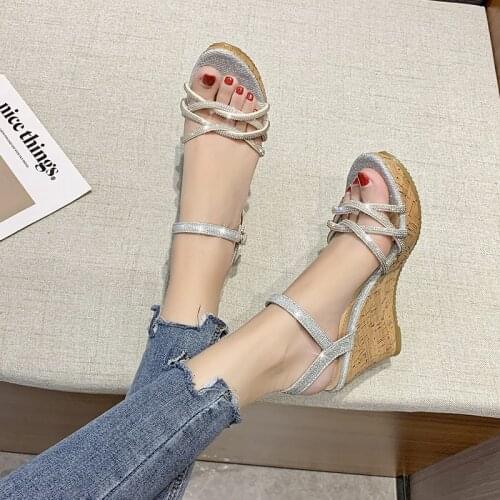 Casual Slope With Sequins One Word Buckle Waterproof Platform Ladies Sandals Summer New Style Roman Platform High Heels
