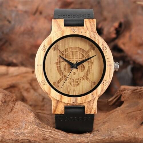 Mens Watch One Piece Quartz Genuine Leather Wristwatches Classic Anime Design Wooden Watches for Men Women reloj masculino