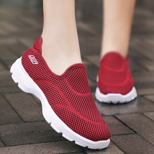 2021 shoes for women Stretch Fabric Loafers shockproof wear resitant loafers women soft breathable gym shoes Moms shoes