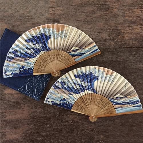 1Pcs Real Silk Hand Fan Japanese Folding Fan Mount Fuji Kanagawa Waves Pocket Fan Home Wedding Decoration Gift Party Supplies