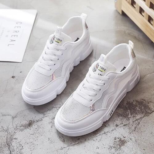 2021 New summer Woman Vulcanized shoes Fashion Women PU Leather Shoes Ladies Breathable Cute Flats White Sneakers Casual Shoes