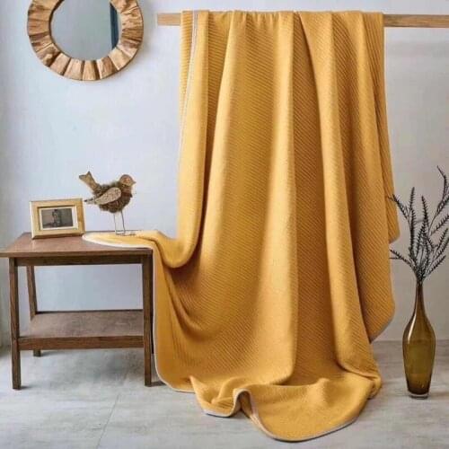 Super Soft All Season Stripe Casual Thin Travel Summer Blanket Bed Sheet Bedspread for Car Sofa Bed Air Condition Throw Blankets