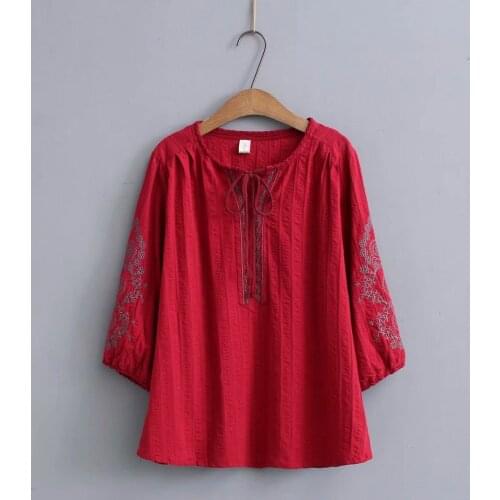 Plus size Three Quarter Embroidery lantern sleeve women blouse 2019 summer casual ladies O-neck pullover loose shirts femlae