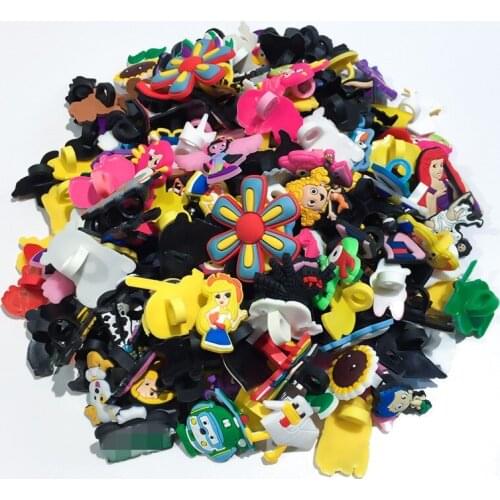 Free DHL 2000pcs Random Style Not Picking Cartoon PVC Pencil Toppers/Cap Pens Accessories Childrens Craft Kid Gift Party Favor