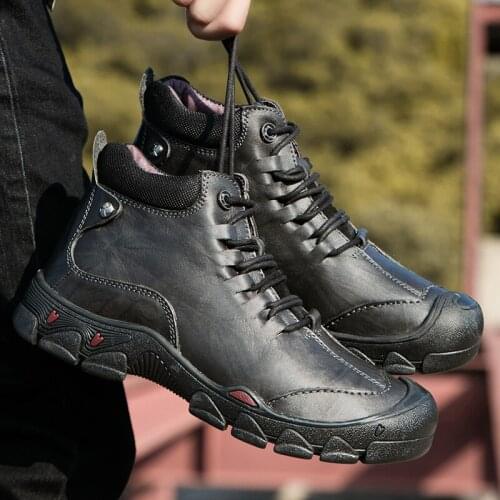 2020 new mens plus velvet and cotton boots autumn and winter new casual mens shoes warm trend cotton shoes British size 46