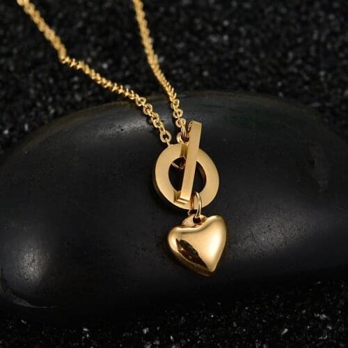 New Luxury Stainless Steel Love Heart Pendant Necklaces Never Fade Polished Charm Necklaces For Women Jewelry Gifts
