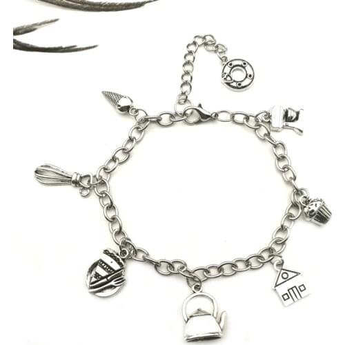 New Fashion Restaurant Accessory Pack Mini Blender Cake Teapot Cone Bracelet House Ice Cream Bracelet Gift Souvenir