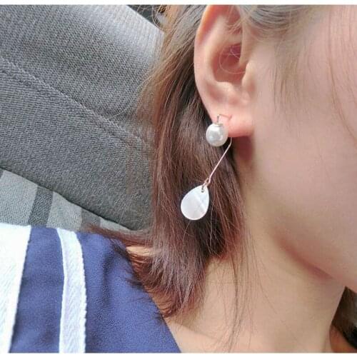 E617 Fashion Europe and the United States minimalist retro linear water droplets pearl white shell shell earrings ear line