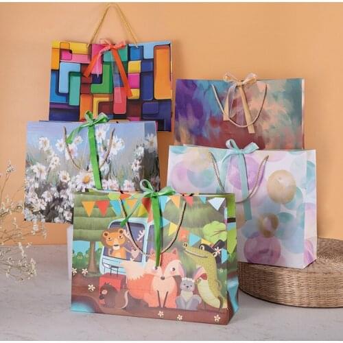 5Pcs Pretty Printing Gift Bags with Handle High Quality Party Favor Bag 5 Sizes Shopping Bag for Boutique Paper Bag for Business