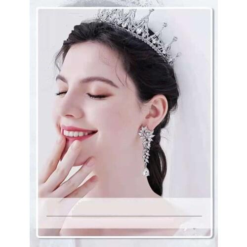 European and American Luxury Sparkling Rhinestone Long Earrings Net Celebrity Explosion Banquet Party Earrings