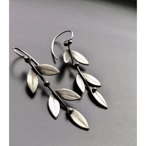 Forest Queen Leaf Shape Earrings Earrings for Women Exquisite Fashion Creative Glamour Party Earrings Jewelry Accessories
