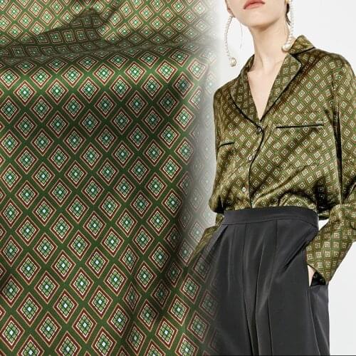 2021 Silk Satin Fabric New Avocado Green Retro Geometric Plaid Printed Stretch Silk Shirt Fabric