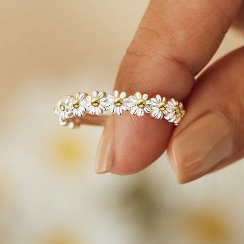Vintage Flower Rings for Women Cute Flower Ring Adjustable Open Cuff Wedding Engagement Rings Female Jewelry Gift