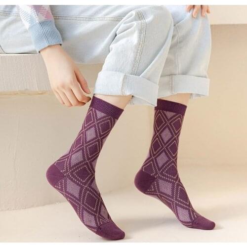 Winter Socks Female Ins Vintage Green Tube Socks Long Cotton socks Calcetas a Rayas Calcetines Tobilleros Mujer Womens Socks