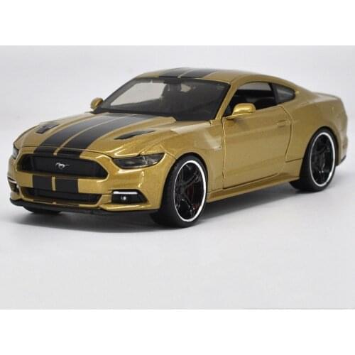 Exquisite collection 1:24 2015 Ford Mustang sports car alloy model,simulation die-casting advanced gift ornaments,free shipping