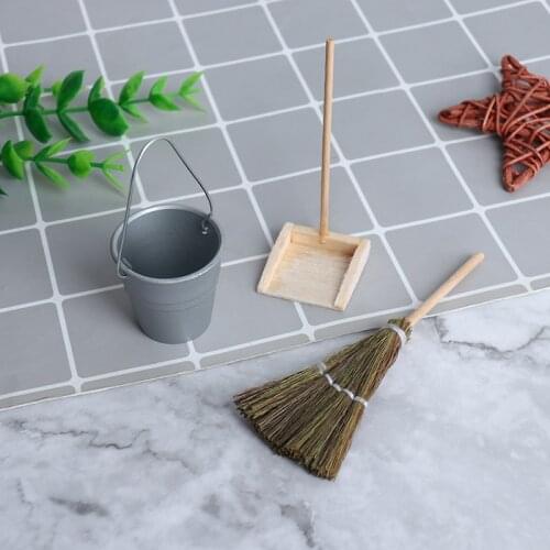 3pcs 1:12 Doll House Miniature Broom Dustpan/Mop Bucket Set Dollhouse Cleaning Tool Kits Classic Toys Pretend Play Furniture Toy