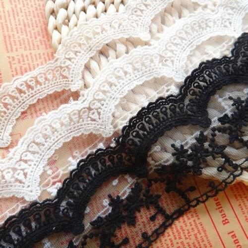Free shipping Wholesale 7.5cm, 3inch wide 10yards/lot White/Off white/Black Cotton Lace Trim Retro Embroidered Lace Fabric