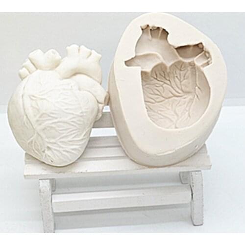 XiaoXiang Heart Silicone Fondant Molds DIY Resin Chocolate Mold Cake Decorating Tools Kitchen Baking Accessories M2003
