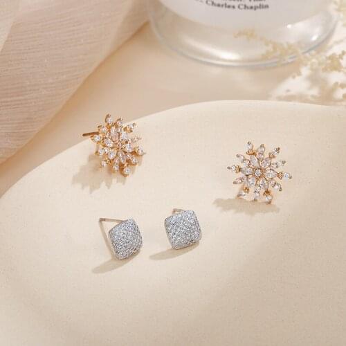 New Charm Small Multiple Earrings Colorful Cubic Zirconia Beads Round Gold Stud Earings for Women Fashion Jewelry Gifts