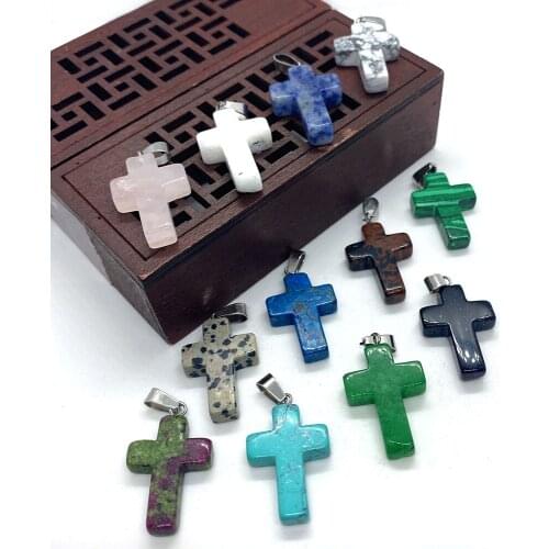 3pcs Natural Stone Pendant Blue Sandstone Malachite Flower Green Stone Spotted Stone Pendant Cross-shaped DIY Jewelry Necklace