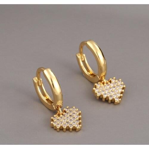 2021 New Arrival Shiny White Micro Pave Dangle Earrings Fashion Simple Love Heart Earring For Women Wedding Party Jewelry Gifts