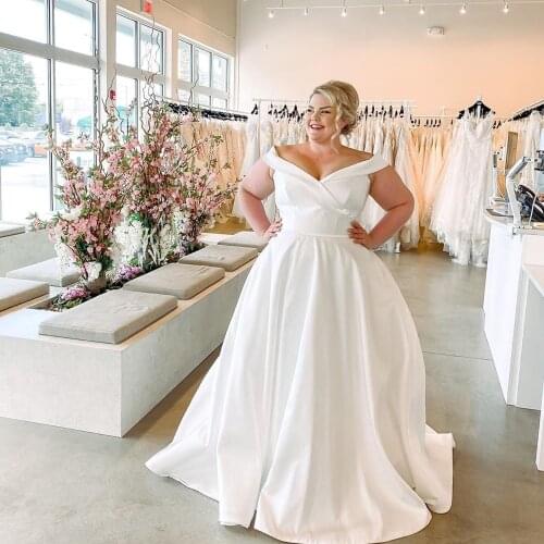 Plus Size Wedding Dress For Women A Line Satin Bridal Gowns Off Shoulder Long Robe De Mariage Back Zipper Custom Make