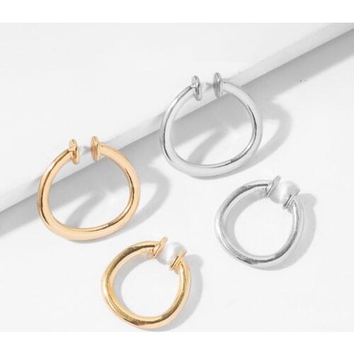 Europe and the United States explosive jewelry personality horseshoe shaped ear clips 2 sets of popular womens ear elf ears