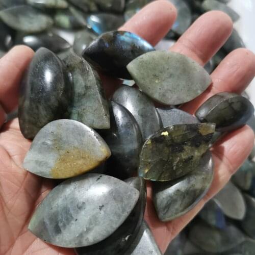 Wholesale 100g1 Size Natural Crystal Gray Labradorite Moonstone Gravel Rock Quartz Raw Quartz Crystals Natural Stones Wholesale