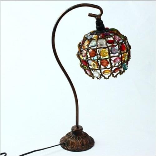 Acrylic retro table lamp LED decorative table lamp European new house decorated bedside lamp bedroom wedding gift