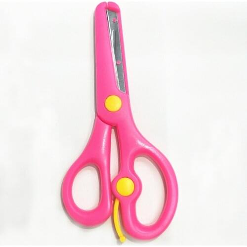 Childrens office culture education cutting students' labor-saving elastic safety hand slingshot scissors edging does not hurt