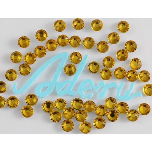 Aderu Rhinestones