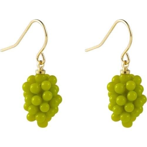 Sweety and Lovely One Cluster of Green Purple Grapes Earrings Funny Fresh Fruit Accessories Pendientes Mujer Moda Oorbellen