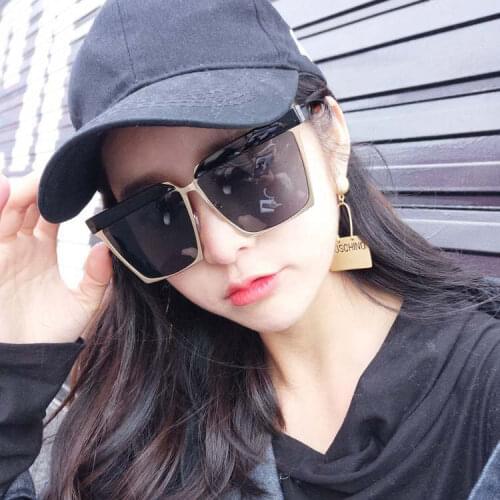 AUTO ACCESSORIES Glasses Case Auto Fastener Cip Car Sun Visor Sunglasses Holder Car Vehicle Auto Accessories