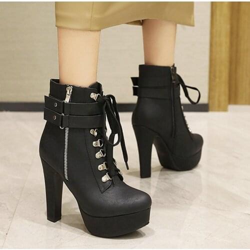 2021 Women Square High Heel Martin Boots Round Toe Lace-up Autumn Winter Ankle Boots Fashion Zipper comfy Platform Knight Boots