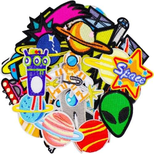 High Quality Fashion Cosmic Astronaut Planet Embroidery Ironing Patch Stickers DIY Clothing Accessories Supplies