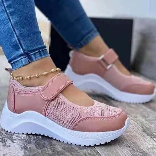 Women Casual Shoes Lightweight Sneakers Mesh Summer Vulcanized Shoes Woman Shoes Flying Net Shoes Female Shoes Plus Size