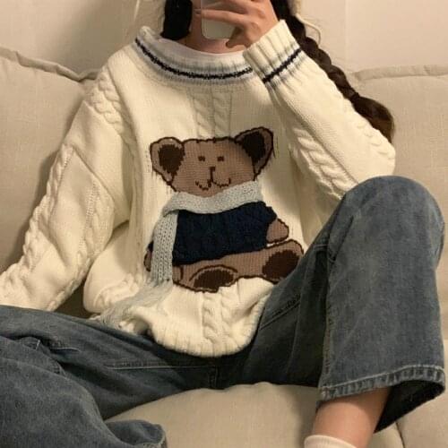 Women Autumn Winter Round Collar Twist Sweater Long Sleeve Loose Steric Bear Knitted Pullovers Cute White Jumper School Style
