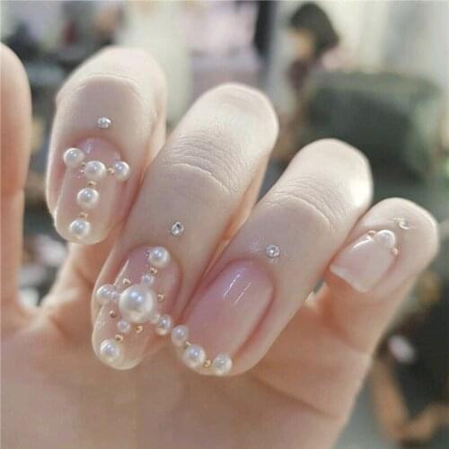 Fair lady Bride beautiful pure color with pearl decoration 3d fake nails cute lady full nail tips 24pcs false nails french