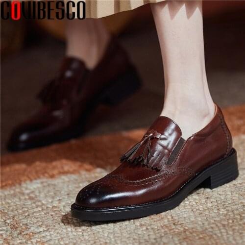 COVIBESCO 2021 Retro Round Toe Women Pumps New Fringe Low Heels Spring Summer Casual Classic Genuine Leather Brogue Shoes Woman
