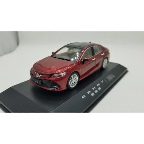 1:43 Diecast Model for Toyota Camry 2018 Red 8th Generation Sedan Alloy Toy Miniature Collection Gifts Hot Selling