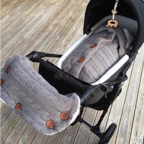 2pcs/set Newborn Baby Stroller Sleeping Bag Winter Warm Sleeping Bags Knitting Swaddle Wrap Blanket with Hand Muff for Baby Pram