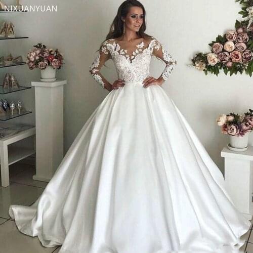 Robe De Mariee Scoop Long Sleeves Vestidos De Noiva Court Train Lace Appliques Bridal Gown Satin Ball Gown Wedding Dresses