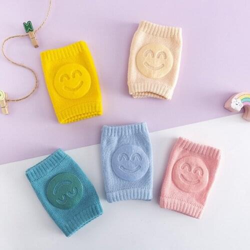 1 pair of baby non-slip crawling elbow baby baby products smiling knee pads safety knee pads leggings childrens products