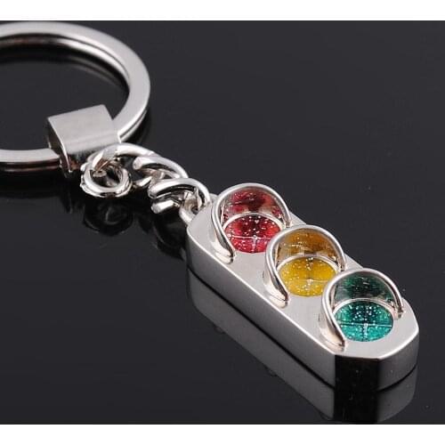3D Keyfob Keychain Red And Green Lights Keychain Car Key Chain Traffic Signal Lamp Classic Key Rings