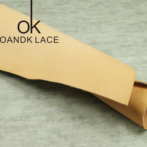 Yellowish rice smooth head leather, handmade DIY wallet leather import thickness 2.2 mm