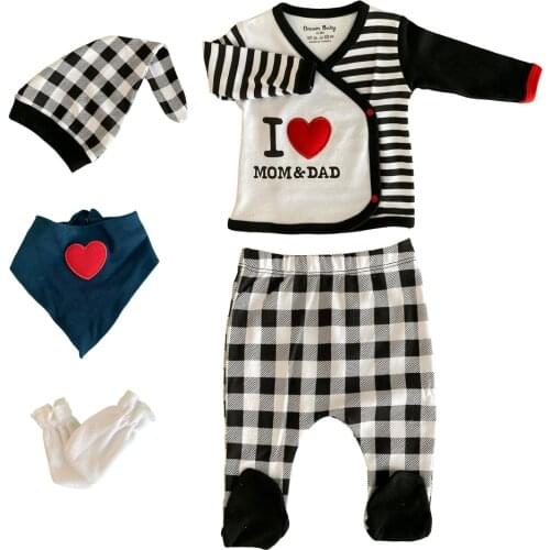 Newborn Infant Baby Clothes I Love Mom and Dad 5 pcs Set High Quality Dress %100 Cotton Healtly Natural Cool Baby Gift