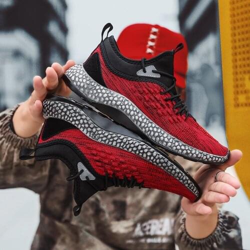 Mens lightweight shoes mesh breathable 2019 spring and autumn large size 46 outdoor comfortable casual thick-soled sneakers