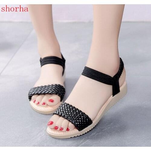 Schoolgirl Sandals Flat Slip Korean Fish mouth Beach shoes Wild Fashion Flat with Girl Sandals